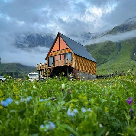 Mood Villa Kazbegi Esterno foto